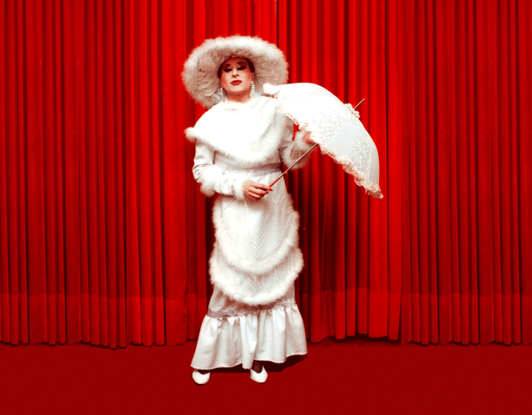 H. D. Kühn als literarische Dame H. D. Kühn als literarische Dame